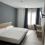 Alda Ciudad De 3* טורו
