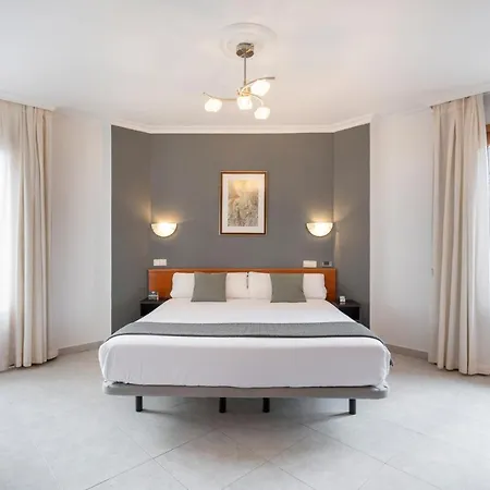 Hotel Alda Ciudad De 3*