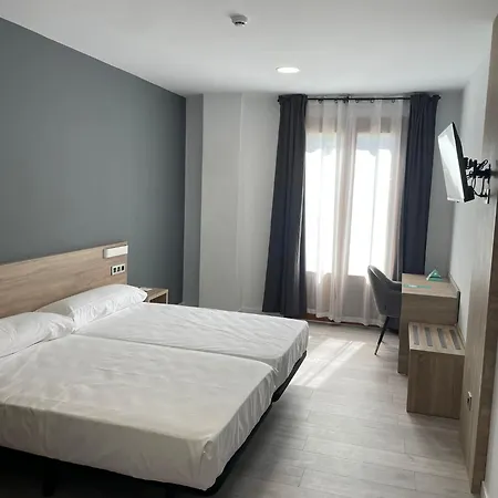 Alda Ciudad De 3* Toro