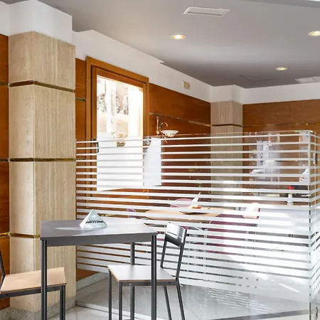 Hotel Alda Ciudad De 3*