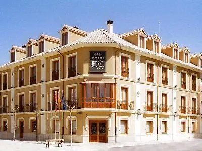 Alda Ciudad De Hotel
