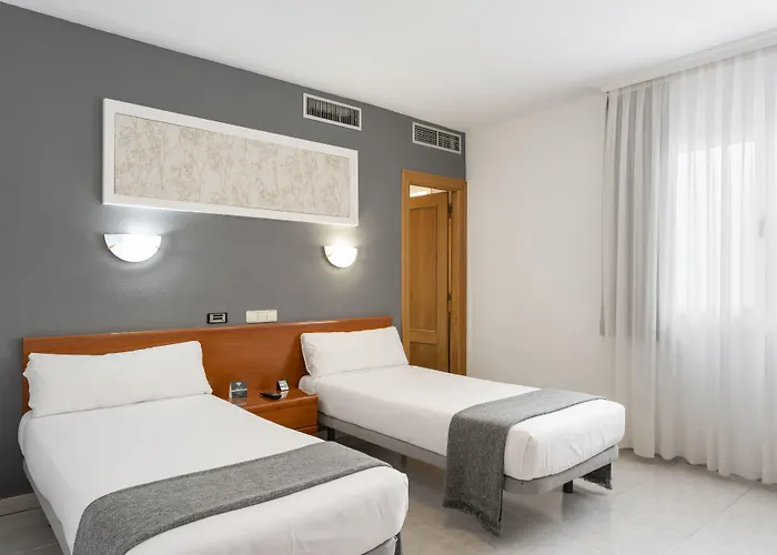 Alda Ciudad De 호텔 토로