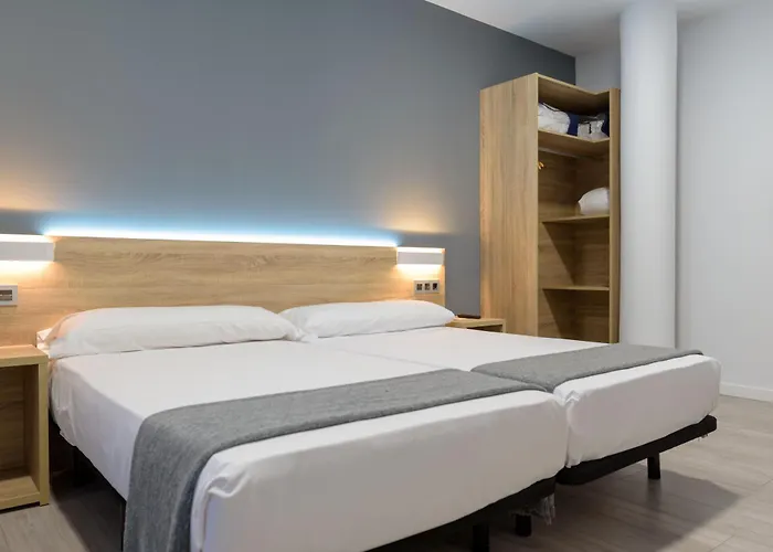 Alda Ciudad De 호텔 토로